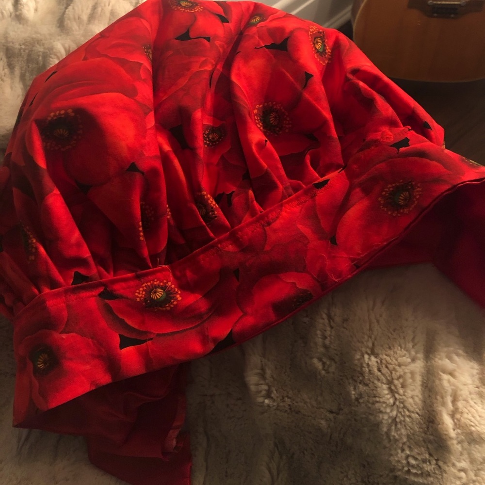Red poppy satin lined scrub hat/sleep bonnet